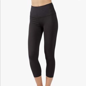 Yogalicious High Waist Ultra Soft Lightweight Capris - High Rise Yoga Pants XS